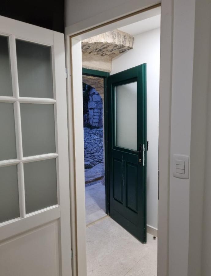 Studio Apartment Rosalie Split Exterior photo